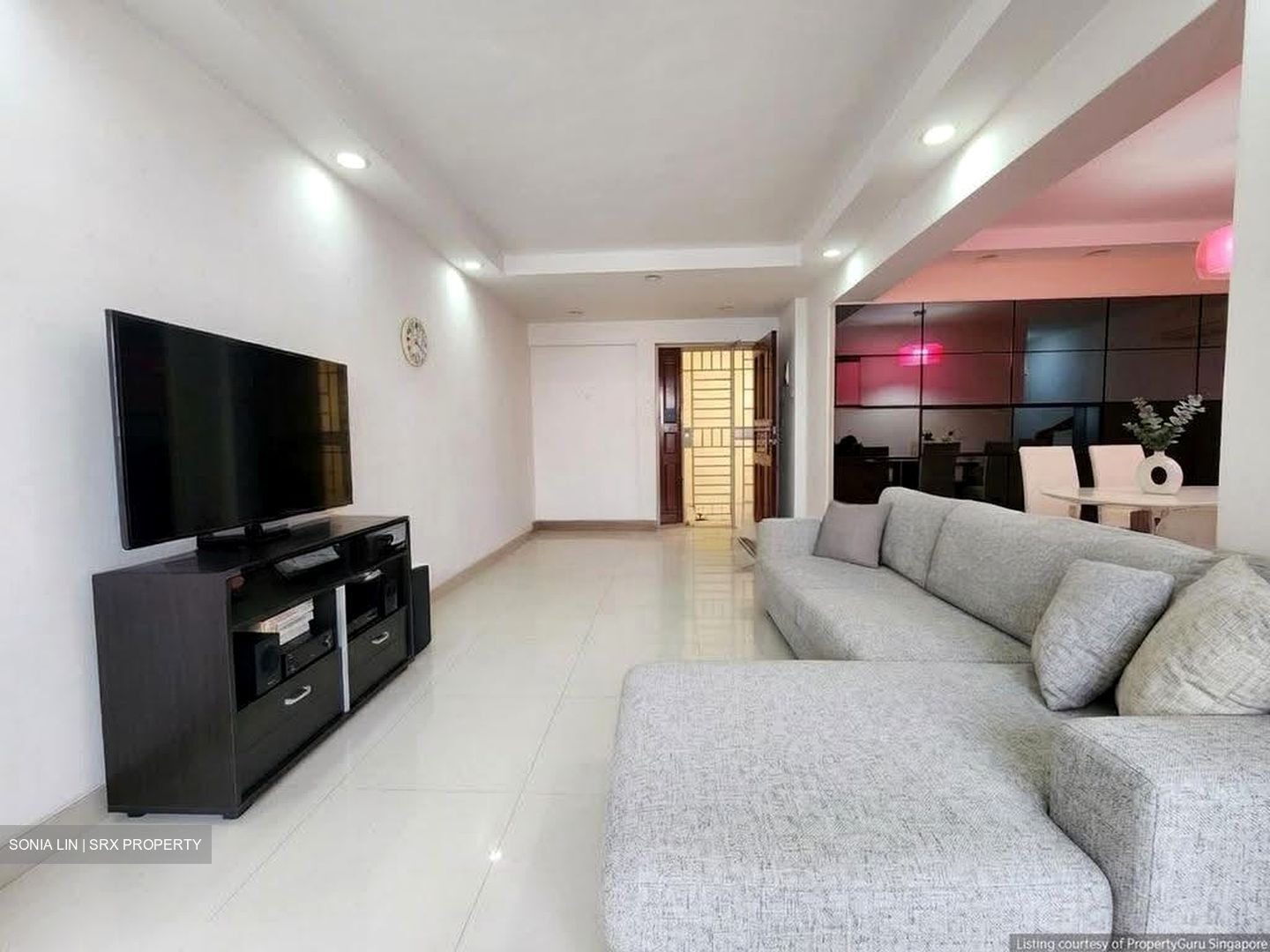 Blk 202A Compassvale South Gate (Sengkang), HDB Executive #632331191